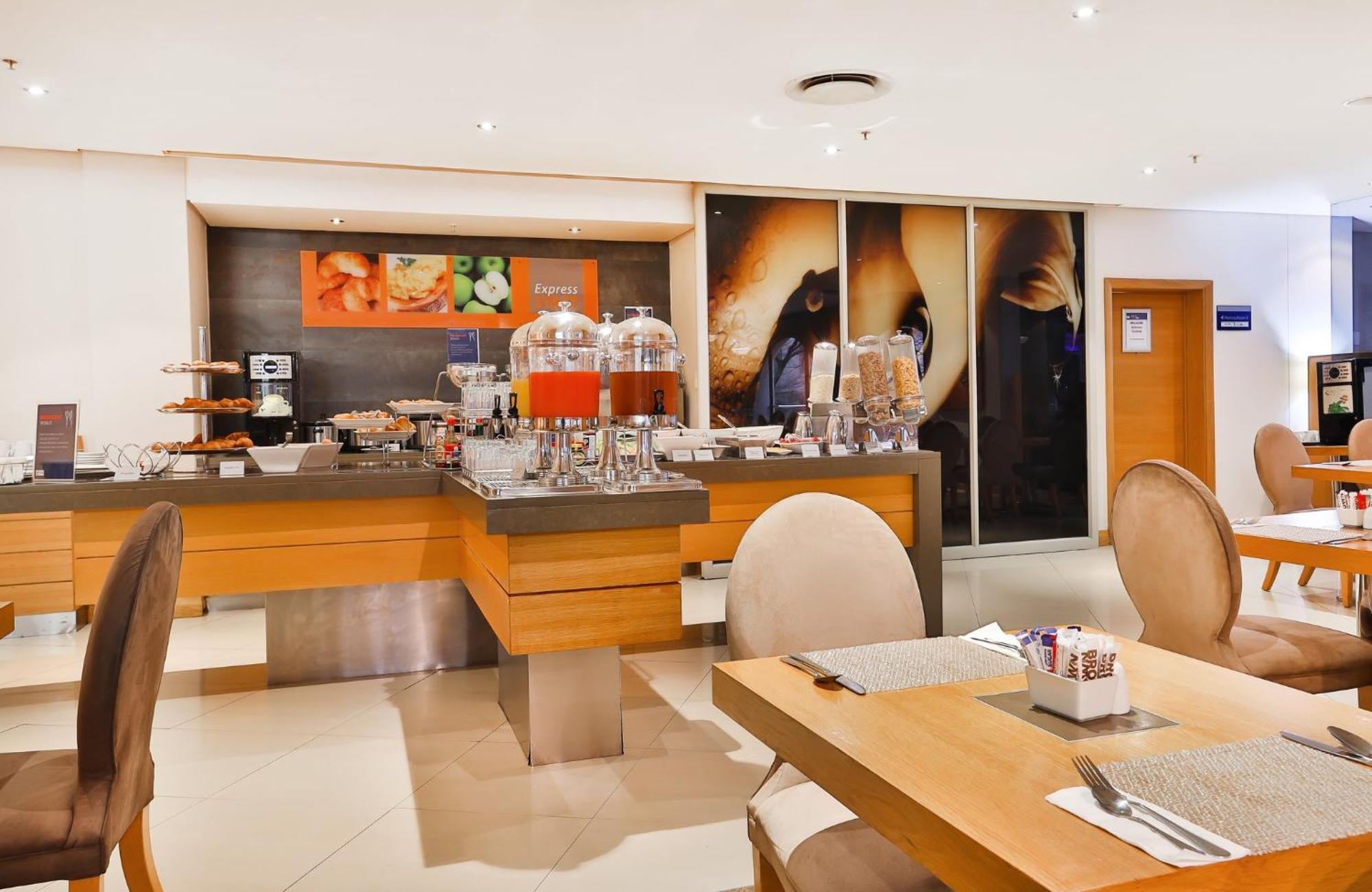 Holiday Inn Express Cape Town City Centre By Ihg Ngoại thất bức ảnh