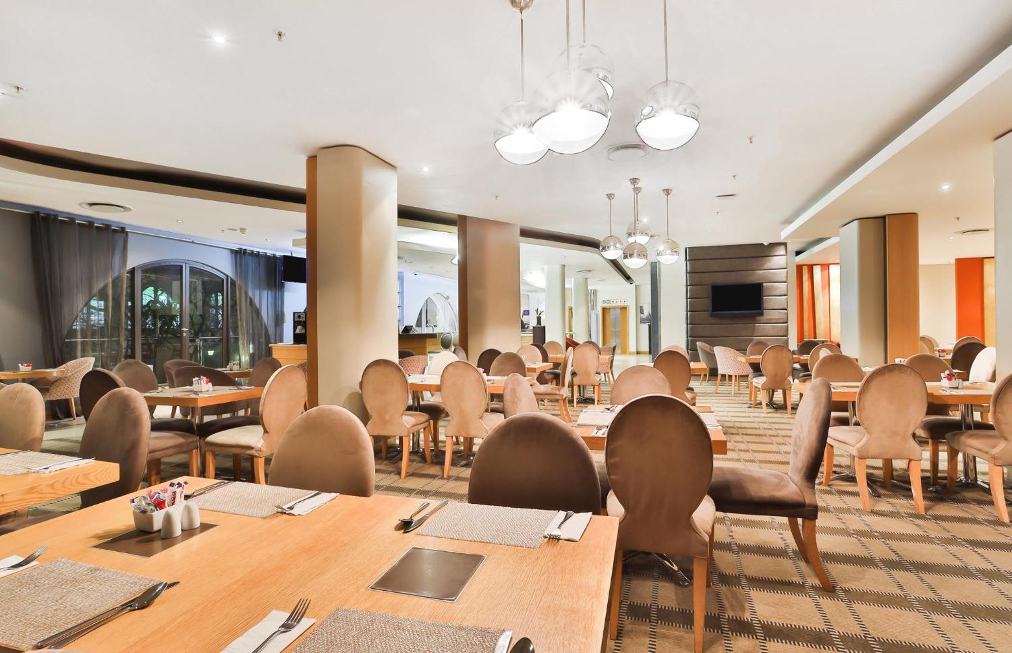 Holiday Inn Express Cape Town City Centre By Ihg Ngoại thất bức ảnh